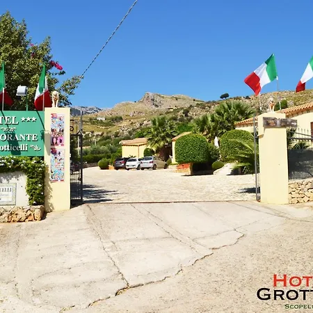 Grotticelli Hotell 3*