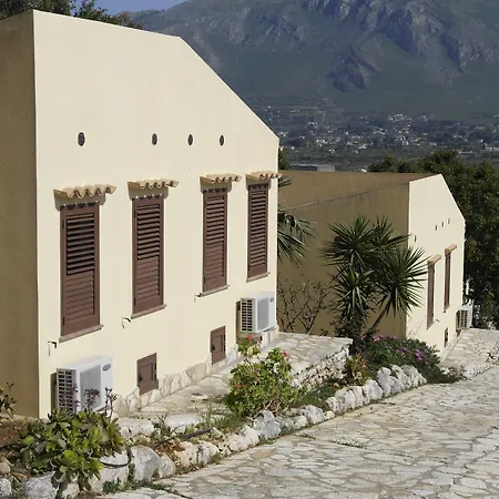 ホテル Grotticelli 3*