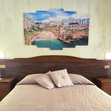 Grotticelli Scopello (Sicily)