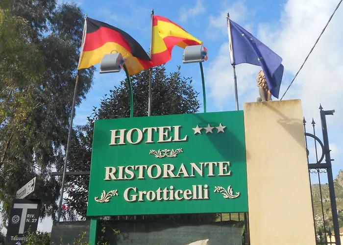 Grotticelli 3* Scopello (Sicily)