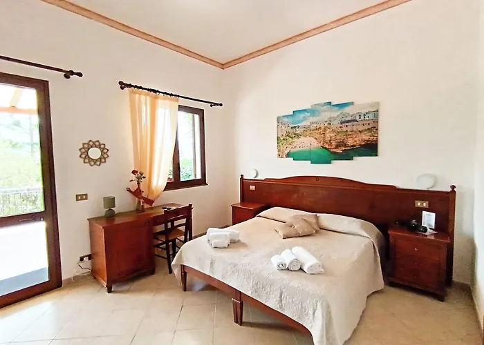 Grotticelli 3* Scopello (Sicily)