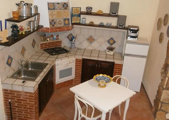 Grotticelli 3* Scopello (Sicily)